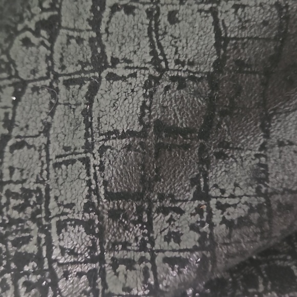 SOLD Kathy Van Zealand shoulder bag - Picture 8 of 9